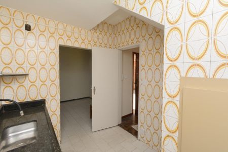 Casa de condomínio à venda com 124m², 3 quartos e 1 vagaCozinha