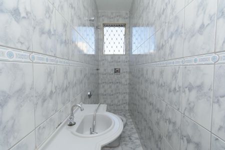 Casa de condomínio à venda com 124m², 3 quartos e 1 vagaBanheiro da Suíte