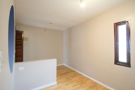 Casa para alugar com 250m², 5 quartos e 1 vagaEdícula - Suíte