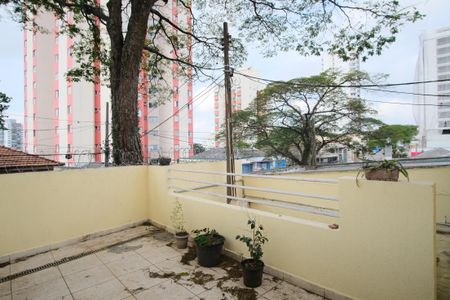 Casa para alugar com 250m², 5 quartos e 1 vagaEntrada