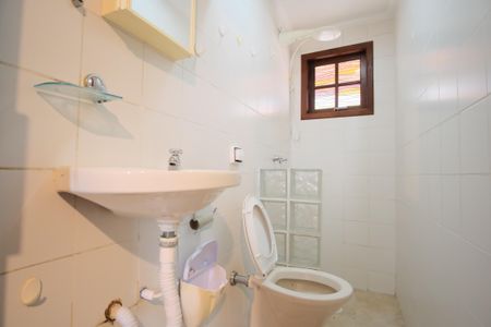 Casa para alugar com 250m², 5 quartos e 1 vagaEdícula - Banheiro da Suíte