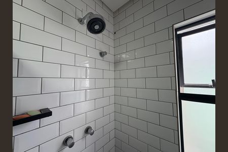 Apartamento à venda com 122m², 2 quartos e 2 vagas Apartamento à venda com 122m², 2 quartos e 2 vagasBanheiro da Suíte