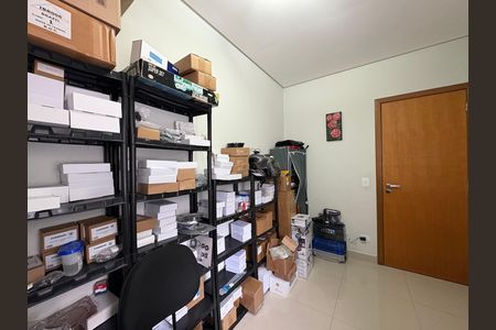 Apartamento à venda com 122m², 2 quartos e 2 vagas Apartamento à venda com 122m², 2 quartos e 2 vagasQuarto 1