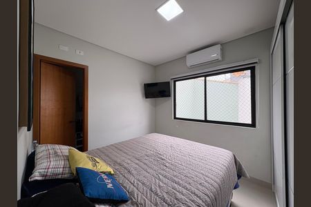 Apartamento à venda com 122m², 2 quartos e 2 vagas Apartamento à venda com 122m², 2 quartos e 2 vagasSuite
