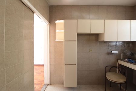 Apartamento para alugar com 82m², 3 quartos e 1 vagaCozinha e Área de Serviço