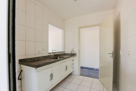 Apartamento à venda com 78m², 2 quartos e 1 vagaCozinha e Área de Serviço