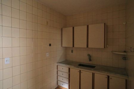 Apartamento à venda com 92m², 3 quartos e 2 vagasCozinha e Área de Serviço