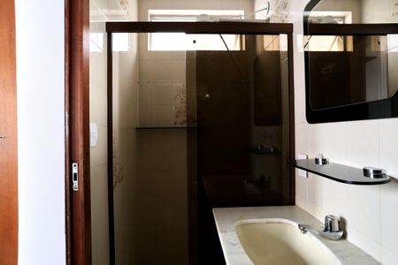 Banheiro da Suíte de apartamento à venda com 3 quartos, 92m² em Cidade Nova, Belo Horizonte