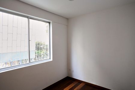 Apartamento à venda com 92m², 3 quartos e 2 vagasQuarto