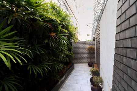 Apartamento à venda com 92m², 3 quartos e 2 vagasEntrada