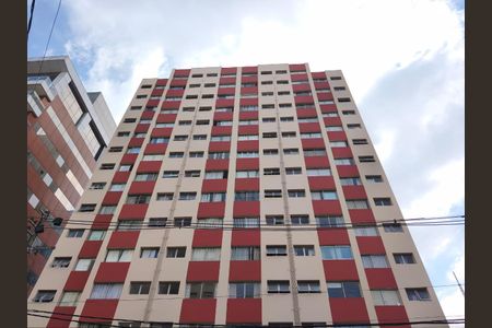 Apartamento à venda com 42m², 1 quarto e sem vaga Apartamento à venda com 42m², 1 quarto e sem vagaFachada