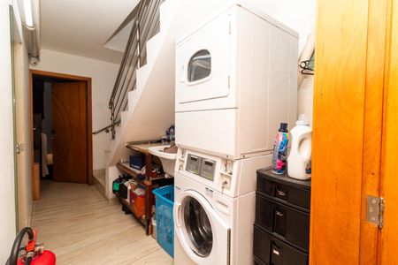 Casa para alugar com 290m², 7 quartos e sem vagaÁrea de Serviço