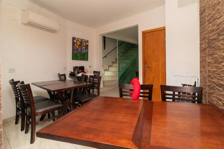 Sala de casa à venda com 7 quartos, 290m² em Luz, São Paulo