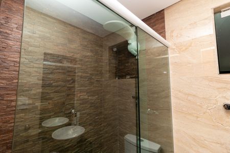 Casa para alugar com 290m², 7 quartos e sem vagaBanheiro da Suite 6