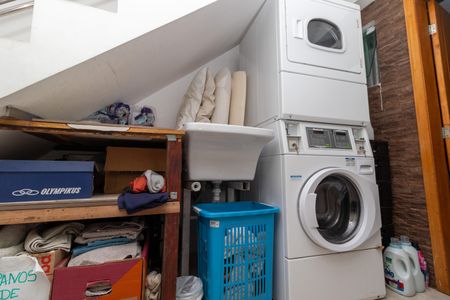 Casa para alugar com 290m², 7 quartos e sem vagaÁrea de Serviço