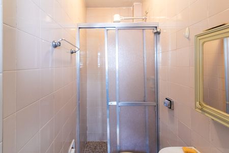 Apartamento à venda com 265m², 4 quartos e 2 vagasBanheiro de Serviço