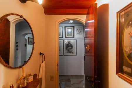 Apartamento à venda com 265m², 4 quartos e 2 vagasLavabo