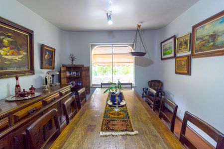 Apartamento à venda com 265m², 4 quartos e 2 vagasSala de Jantar