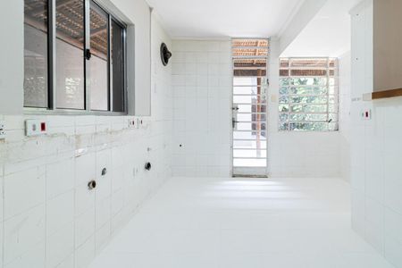 Casa para alugar com 179m², 3 quartos e 3 vagas Casa para alugar com 179m², 3 quartos e 3 vagasCozinha