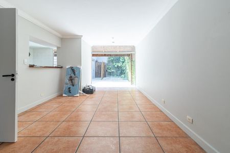 Casa para alugar com 179m², 3 quartos e 3 vagas Casa para alugar com 179m², 3 quartos e 3 vagasSala de Jantar