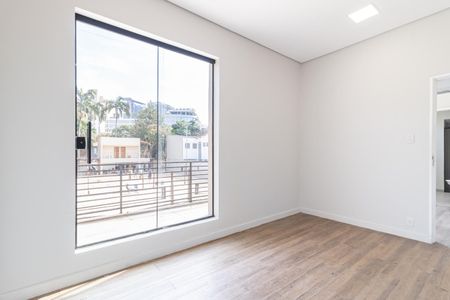 Casa para alugar com 179m², 3 quartos e 3 vagas Casa para alugar com 179m², 3 quartos e 3 vagasQuarto 1