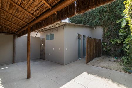Casa para alugar com 179m², 3 quartos e 3 vagas Casa para alugar com 179m², 3 quartos e 3 vagasQuintal