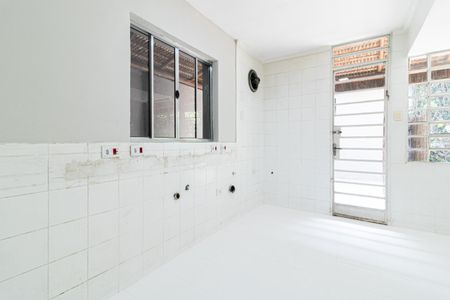 Casa para alugar com 179m², 3 quartos e 3 vagas Casa para alugar com 179m², 3 quartos e 3 vagasCozinha