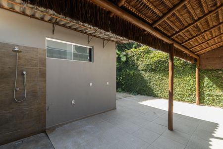 Casa para alugar com 179m², 3 quartos e 3 vagas Casa para alugar com 179m², 3 quartos e 3 vagasQuintal