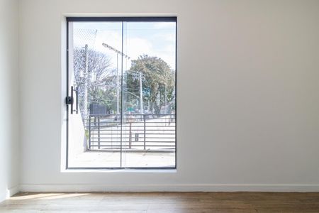 Casa para alugar com 179m², 3 quartos e 3 vagas Casa para alugar com 179m², 3 quartos e 3 vagasQuarto 1