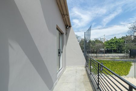 Casa para alugar com 179m², 3 quartos e 3 vagas Casa para alugar com 179m², 3 quartos e 3 vagasVaranda do Quarto 1