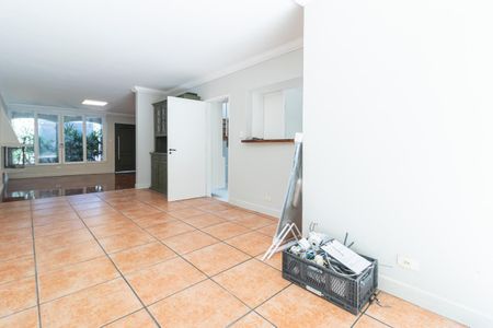 Casa para alugar com 179m², 3 quartos e 3 vagas Casa para alugar com 179m², 3 quartos e 3 vagasSala de Jantar