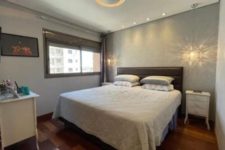 Apartamento à venda com 160m², 3 quartos e 3 vagasQuarto 2