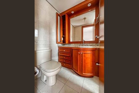 Apartamento à venda com 103m², 3 quartos e 1 vagaBanheiro da Suíte