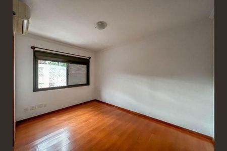 Apartamento à venda com 103m², 3 quartos e 1 vagaSuíte