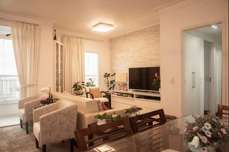 Apartamento à venda com 80m², 2 quartos e 2 vagasSala