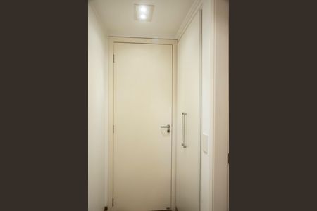 Apartamento à venda com 80m², 2 quartos e 2 vagasCorredor