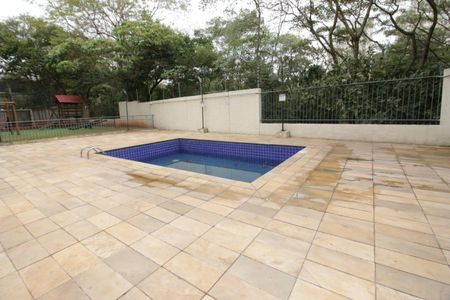 Apartamento à venda com 138m², 4 quartos e 1 vagaÁrea comum - Piscina