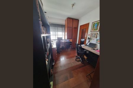 Apartamento à venda com 126m², 4 quartos e 2 vagas