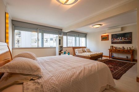 Apartamento à venda com 367m², 3 quartos e 2 vagasSuíte 1