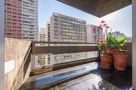 Apartamento à venda com 367m², 3 quartos e 2 vagasVaranda