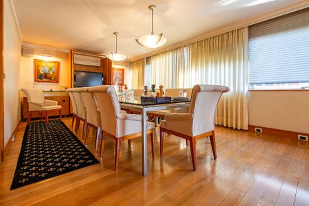 Apartamento à venda com 367m², 3 quartos e 2 vagasSala