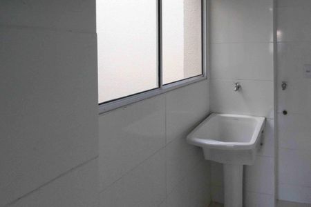 Apartamento à venda com 42m², 2 quartos e sem vaga Apartamento à venda com 42m², 2 quartos e sem vagaÁrea de Serviço