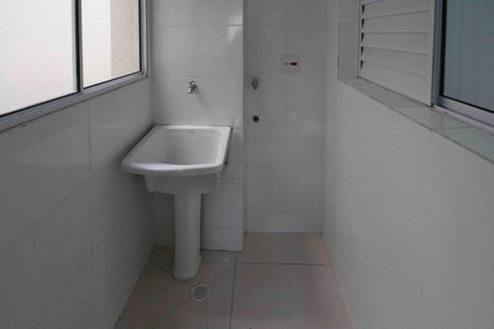 Apartamento à venda com 42m², 2 quartos e sem vaga Apartamento à venda com 42m², 2 quartos e sem vagaÁrea de Serviço