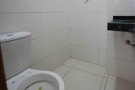 Apartamento à venda com 42m², 2 quartos e sem vaga Apartamento à venda com 42m², 2 quartos e sem vagaBanheiro