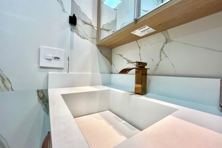 Apartamento à venda com 64m², 2 quartos e 1 vagaBanheiro Corredor