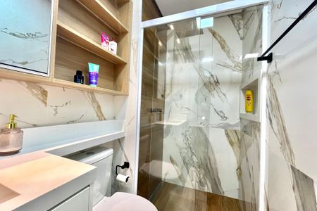 Apartamento à venda com 64m², 2 quartos e 1 vagaBanheiro Corredor