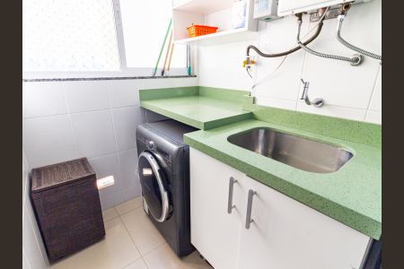 Apartamento à venda com 59m², 2 quartos e 1 vaga Apartamento à venda com 59m², 2 quartos e 1 vagaÁrea de Serviço