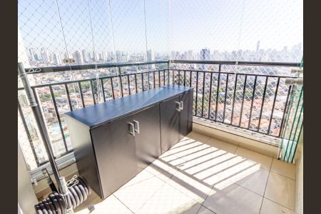 Apartamento à venda com 59m², 2 quartos e 1 vaga Apartamento à venda com 59m², 2 quartos e 1 vagaVaranda