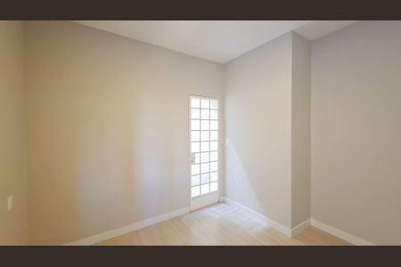 Apartamento à venda com 220m², 4 quartos e 2 vagas Apartamento à venda com 220m², 4 quartos e 2 vagasQuarto 2