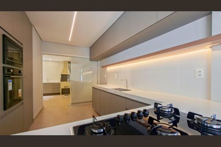 Apartamento à venda com 220m², 4 quartos e 2 vagas Apartamento à venda com 220m², 4 quartos e 2 vagasCozinha